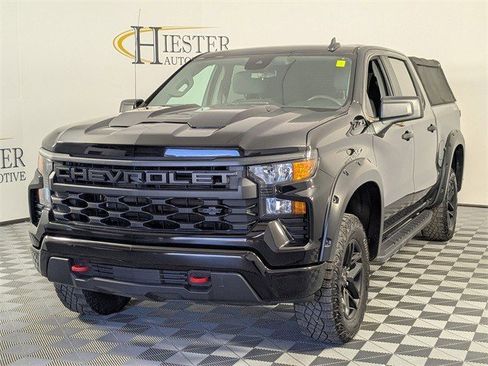 Certified 2024 Chevrolet Silverado 1500 Custom Trail Boss w/ LPO, Dark Essentials Package image 4