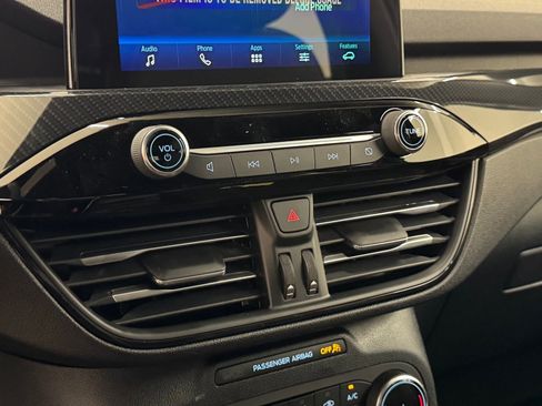 New 2026 Ford Escape ST-Line w/ Cold Weather Package image 25