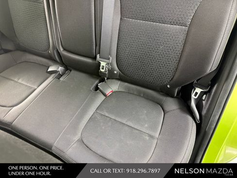 Used 2016 Kia Soul + FWD image 37