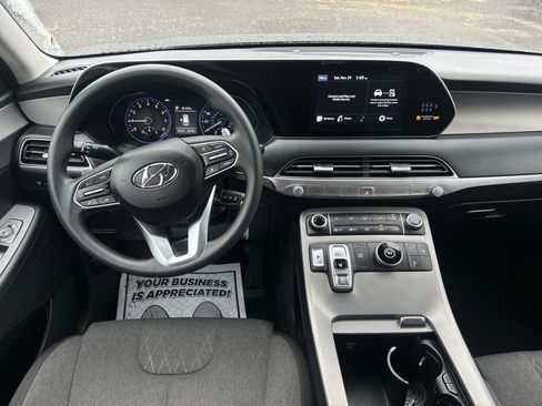 Used 2022 Hyundai Palisade SE image 17