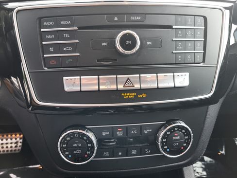 Used 2019 Mercedes-Benz GLE 43 AMG 4MATIC image 18