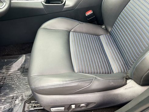 Used 2025 Toyota RAV4 XSE w/ Weather Package image 19