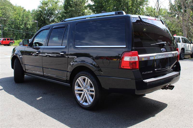 Used 2017 Ford Expedition EL Platinum AWD/4WD image 3