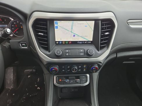 Used 2023 GMC Acadia SLT w/ Elevation Edition image 15