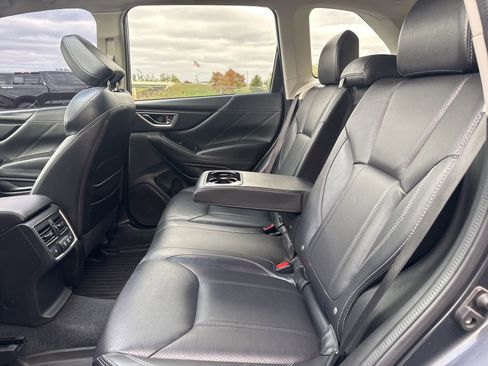 Used 2020 Subaru Forester Touring image 17