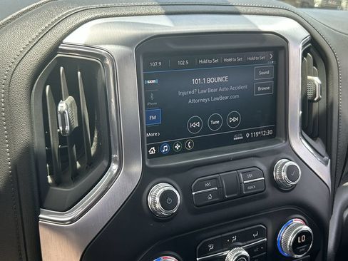Used 2021 GMC Sierra 1500 Elevation w/ X31 Off-Road Package AWD/4WD image 13