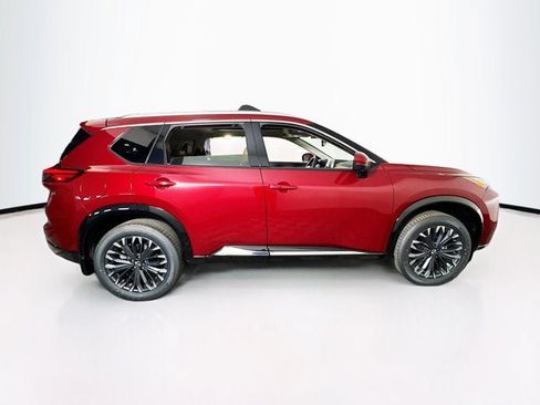 New 2026 Nissan Rogue Platinum AWD/4WD image 4