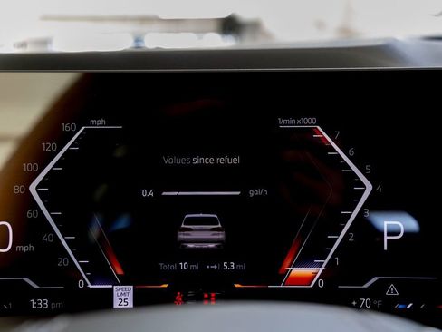 New 2026 BMW X5 sDrive40i image 10