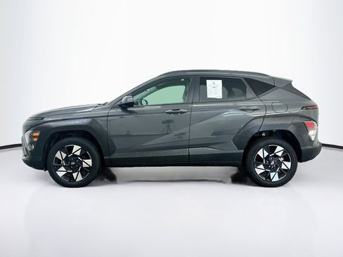 Used 2025 Hyundai Kona SEL AWD/4WD image 4