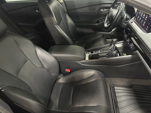 Used 2024 Honda Accord Touring image 22
