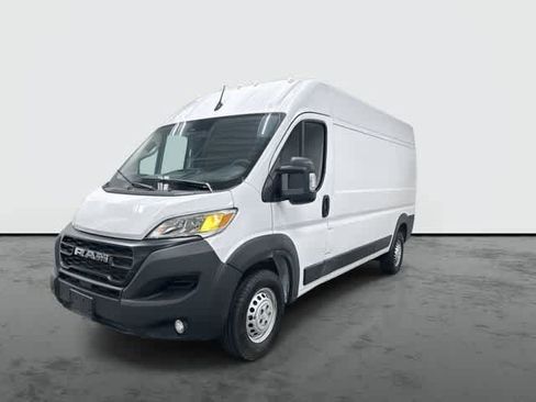 Used 2025 RAM ProMaster 2500 w/ Convenience Group FWD image 7