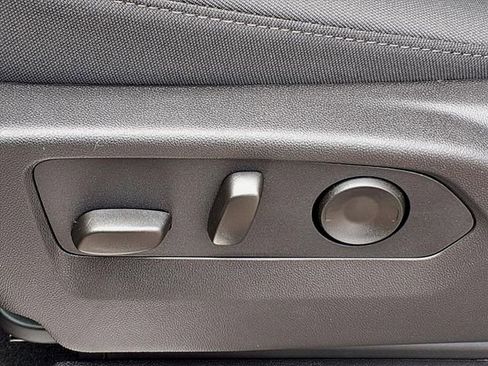 New 2026 Chevrolet Silverado 1500 LT image 4