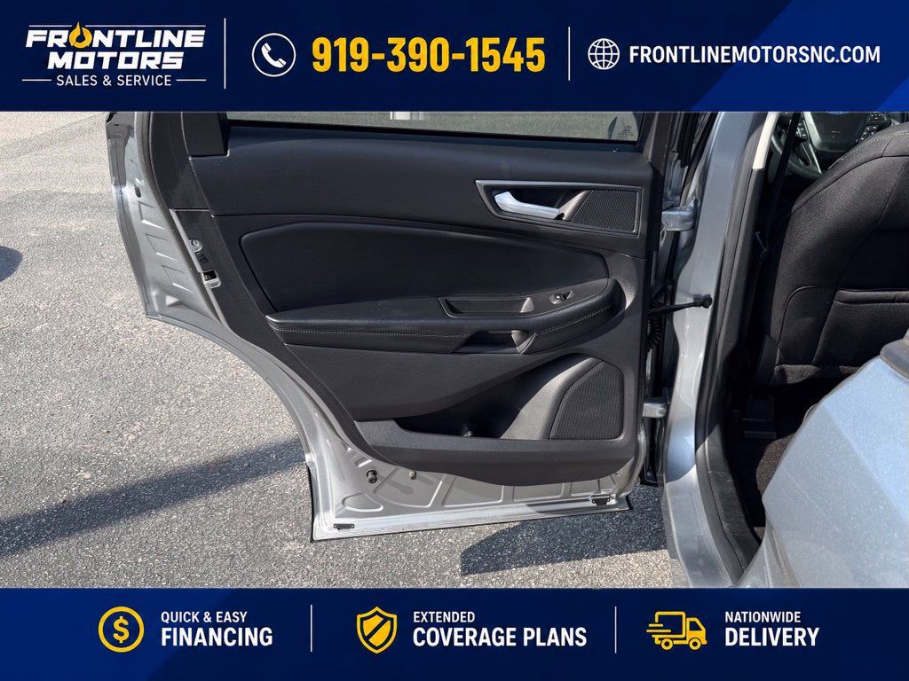 Used 2020 Ford Edge SE FWD image 16