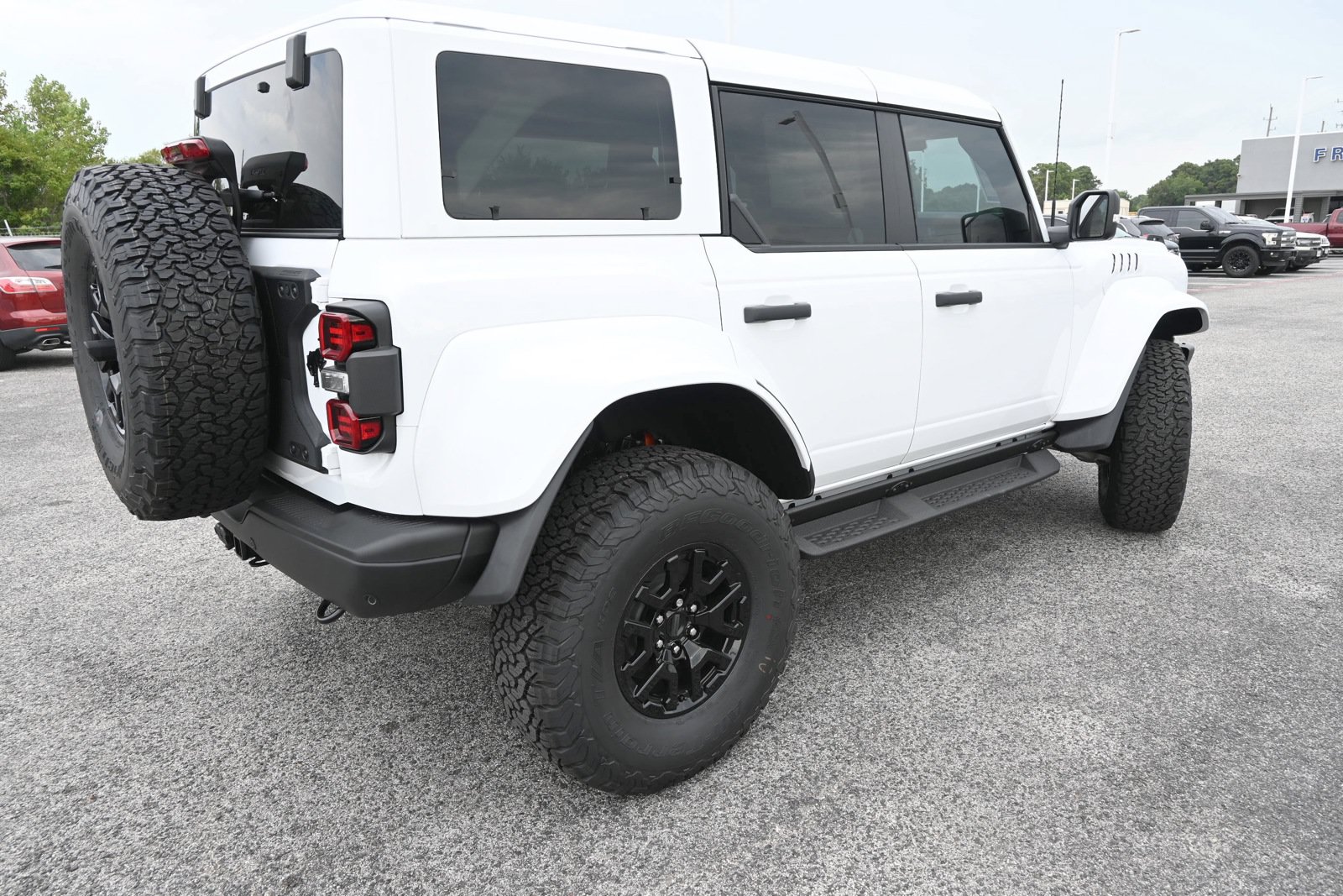 New 2026 Ford Bronco Raptor AWD/4WD image 3