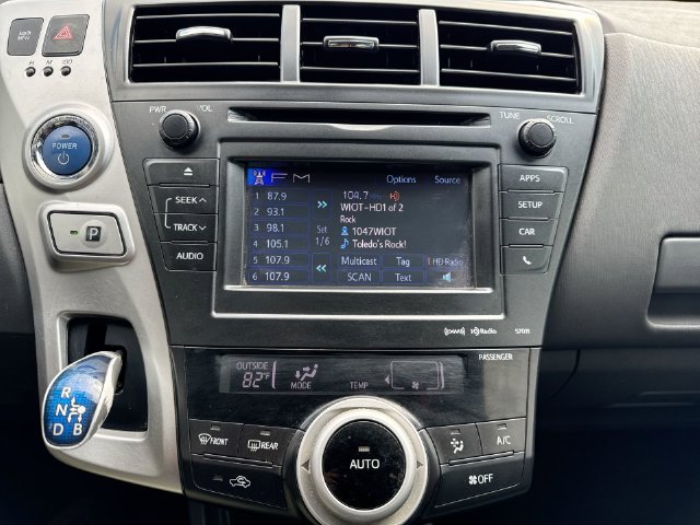 Used 2012 Toyota Prius V Five FWD image 13
