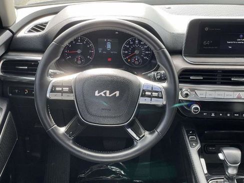 Used 2022 Kia Telluride EX w/ EX Premium Package image 8