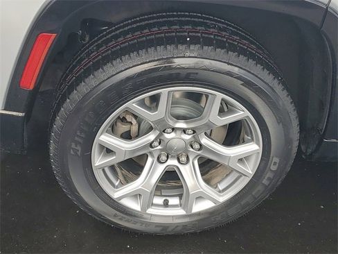 Used 2022 Jeep Wagoneer Series II image 5