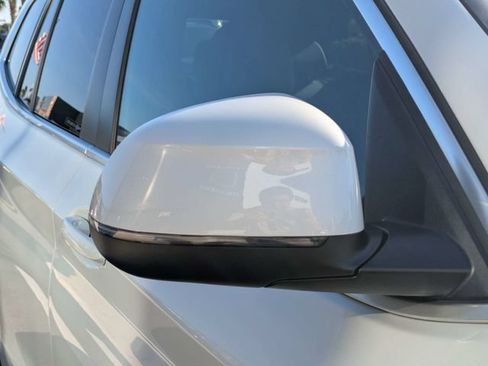 Used 2024 BMW X3 xDrive30i AWD/4WD image 11
