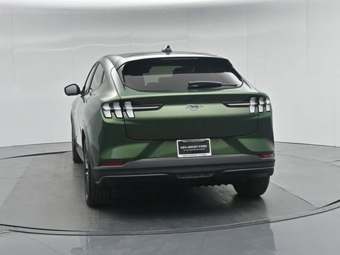 Used 2025 Ford Mustang Mach-E Premium image 57