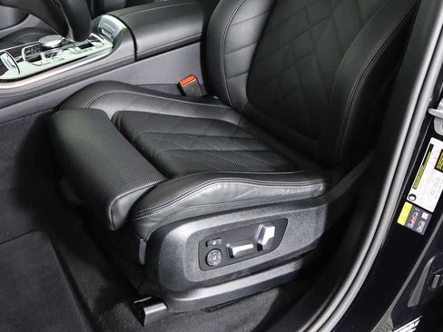 Used 2025 BMW X5 xDrive50e w/ Premium Package AWD/4WD image 14