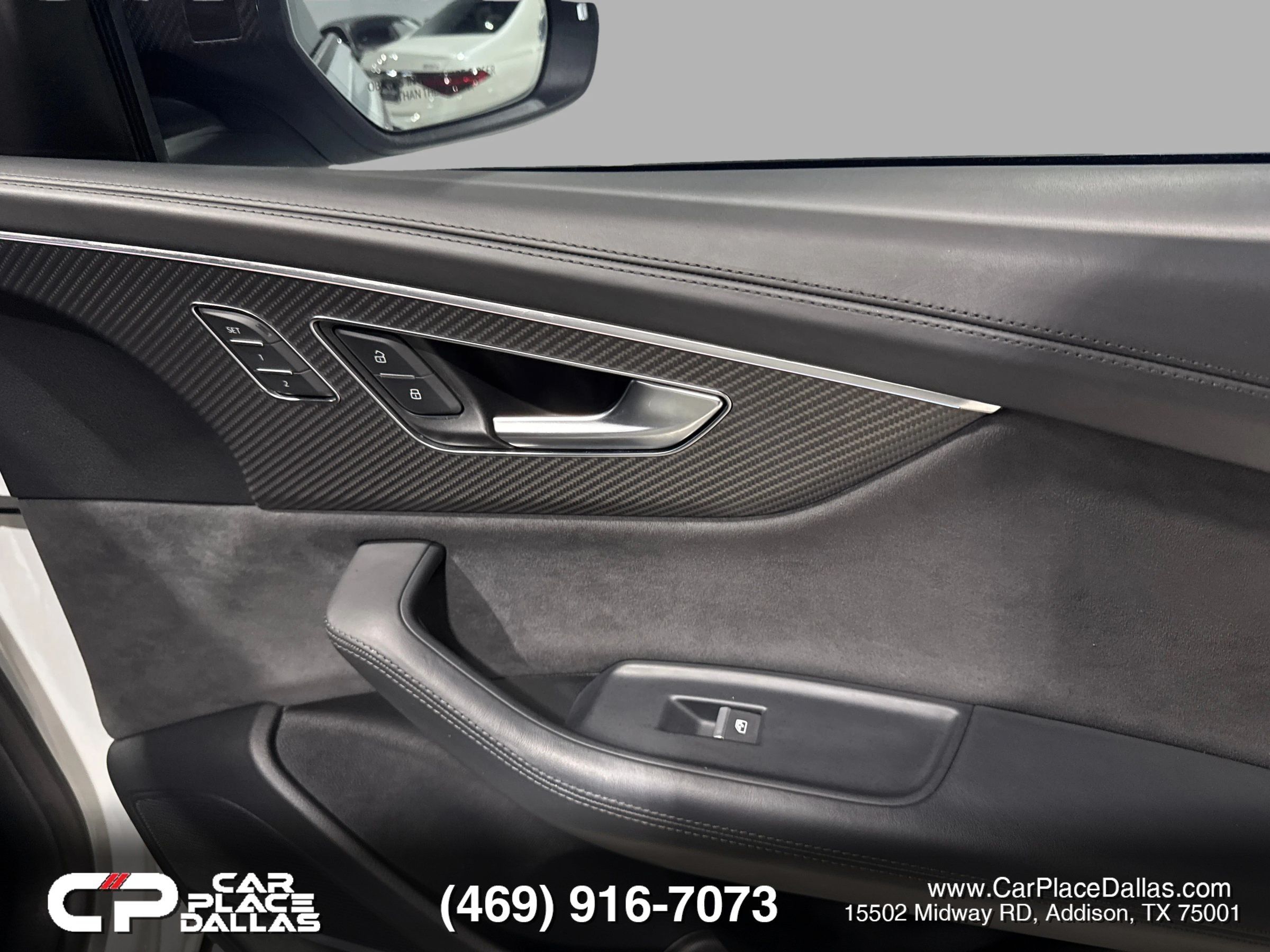 Used 2023 Audi RS Q8 AWD/4WD image 25