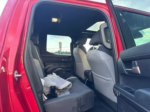 Certified 2025 Toyota Tacoma TRD Off-Road w/ TRD Off Road Upgrade Package AWD/4WD image 16