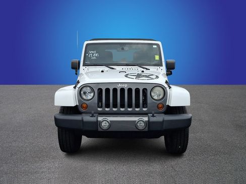 Used 2013 Jeep Wrangler Unlimited Sport AWD/4WD image 2