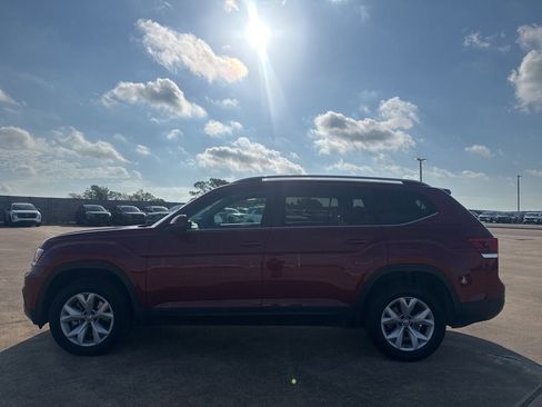 Used 2019 Volkswagen Atlas SE w/ Towing Package FWD image 12