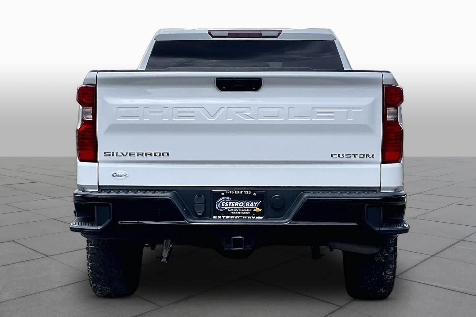 Used 2022 Chevrolet Silverado 1500 Custom Trail Boss AWD/4WD image 5