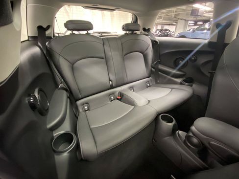 Used 2024 MINI Cooper SE FWD image 29