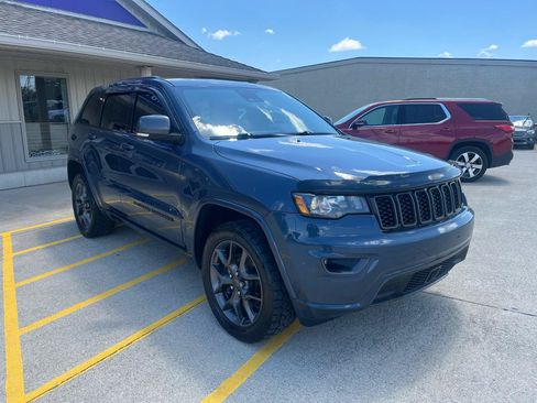 Used 2021 Jeep Grand Cherokee Limited w/ Quick Order Package 28K 80th AWD/4WD image 3
