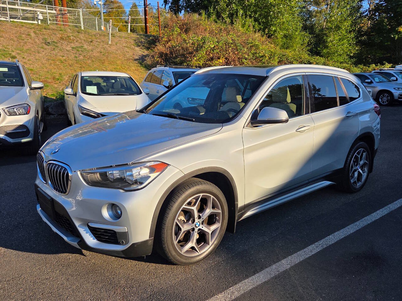 Used 2019 BMW X1 xDrive28i AWD/4WD image 3