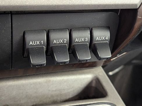 Used 2016 Ford F250 Lariat w/ Chrome Package image 23