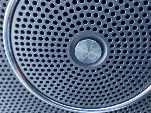 Used 2022 Ford Expedition Limited image 21