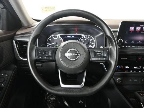 Used 2022 Nissan Rogue SV AWD/4WD image 32