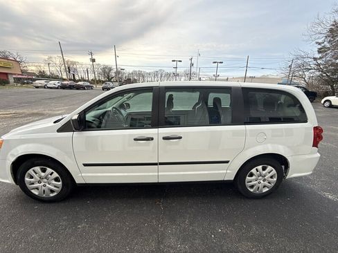 Used 2015 Dodge Grand Caravan American Value Package image 8