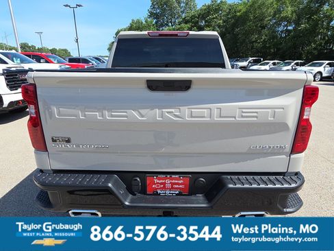 New 2026 Chevrolet Silverado 1500 Custom Trail Boss AWD/4WD image 7