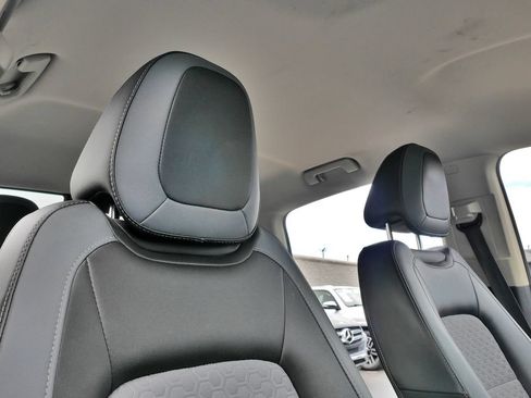 Used 2016 Chevrolet Colorado Z71 AWD/4WD image 14