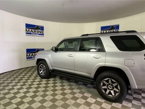 Used 2024 Toyota 4Runner TRD Off-Road Premium image 8