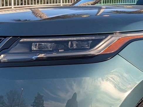 New 2026 Land Rover Range Rover Velar S AWD/4WD image 9