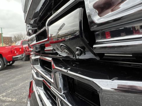 New 2026 GMC Sierra 2500 Denali Ultimate image 14