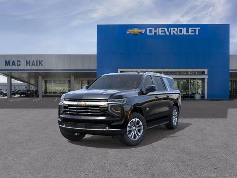 New 2026 Chevrolet Suburban LT w/ Comfort Package RWD image 8