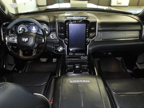Used 2021 RAM 1500 Limited AWD/4WD image 12
