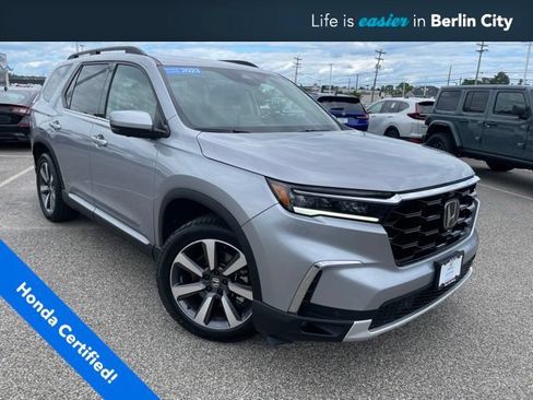 Certified 2023 Honda Pilot Elite image 1