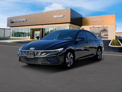 New 2025 Hyundai Elantra SEL