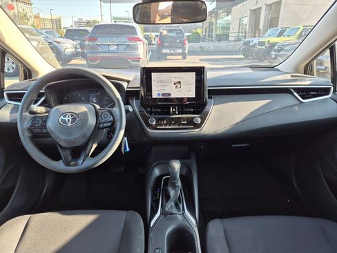 Used 2024 Toyota Corolla LE FWD image 27