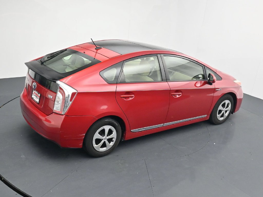 Used 2012 Toyota Prius Three w/ Solar Roof Pkg FWD image 31