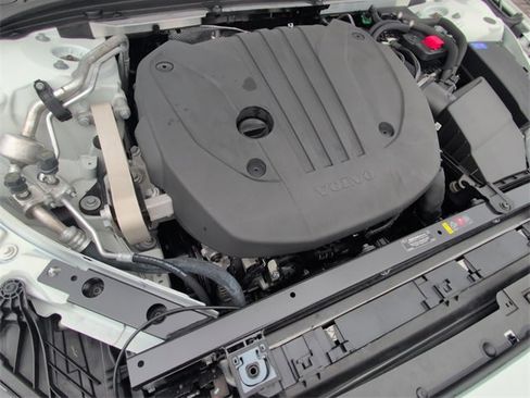 Certified 2024 Volvo S60 B5 Plus image 12