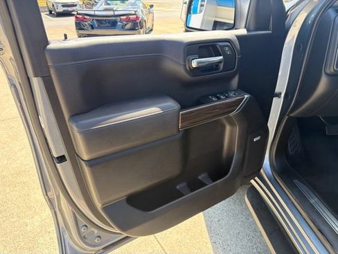 Used 2022 Chevrolet Silverado 1500 LT Trail Boss w/ Convenience Package II AWD/4WD image 14