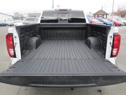 Used 2025 GMC Sierra 1500 Elevation w/ Elevation Premium Package image 7